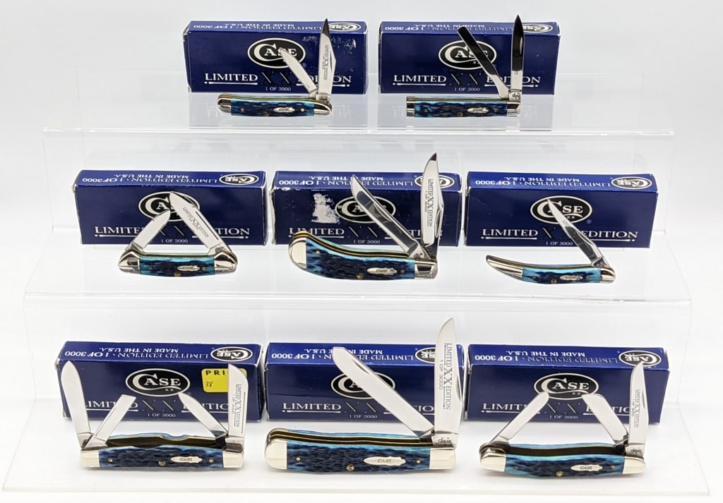 8) 2006 Case XX Limited Ocean Blue Jig Bone Knives: 8) 2006 Case XX Limited 1 of 3000 Ocean Blue Jig Bone Knives w/ Boxes. Knives include Tiny Toothpick 610096, Stockman 6318, Congress 64052, Baby Butterbean 62132, Trapper 6254, Baby Doc 62820P, Peanut