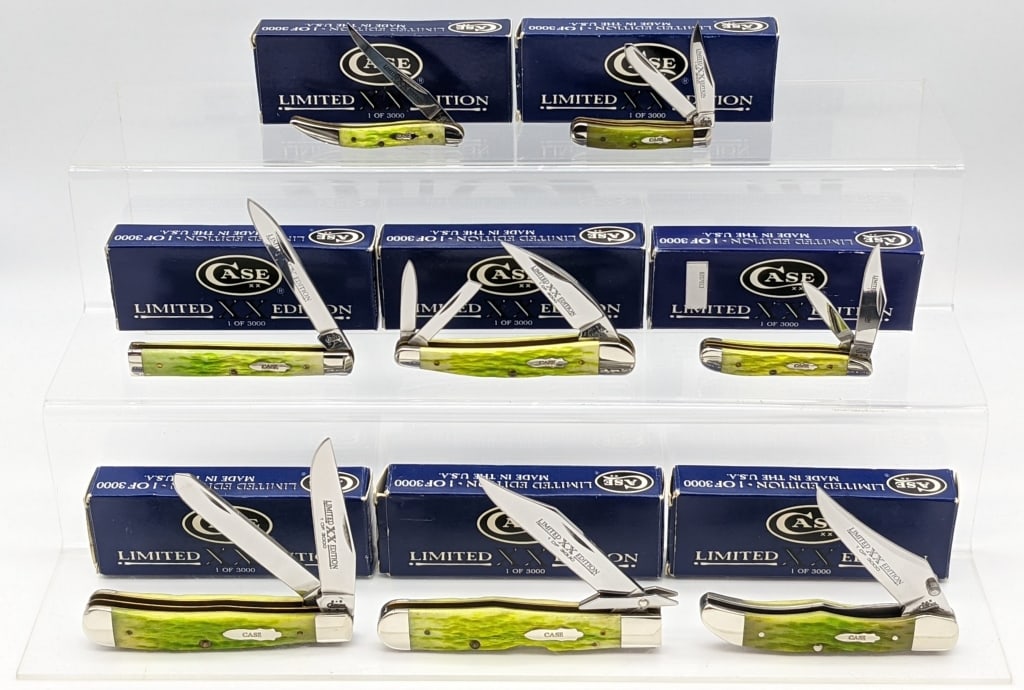 8) 2004 Case XX Limited Key Lime Green Jig Bone: 8) 2004 Case XX Limited 1 of 3000 Key Lime Green Jig Bone Knives w/ Boxes. Knives include Doctors Knife 6185, Tiny Toothpick 610096, Cheetah 6111 1/2, Trapper 6254, Seahorse Whittler 6355WH, Tiny Trap