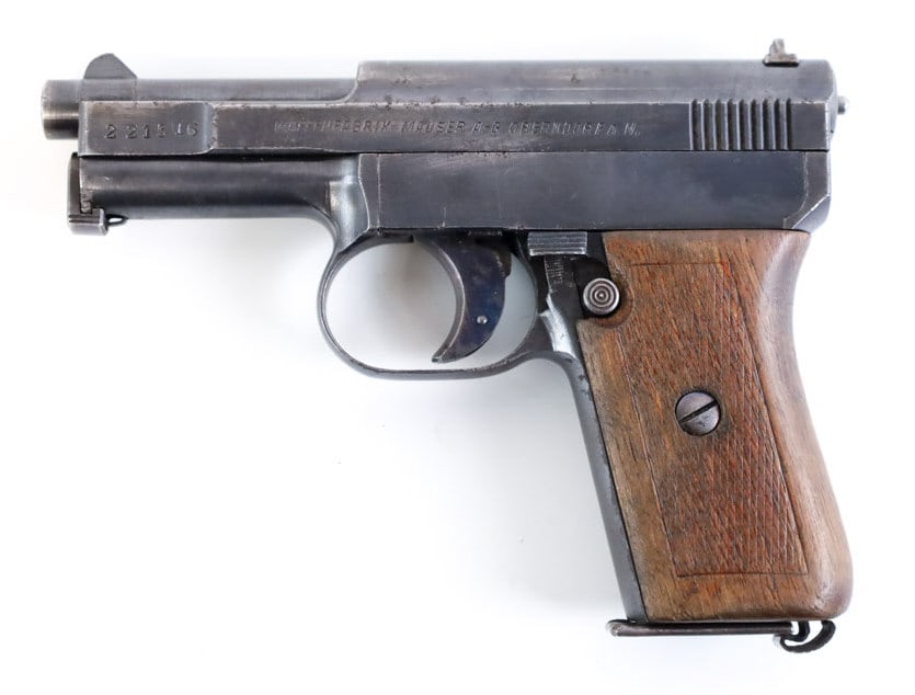 Mauser Model 1910 .25 ACP Semi-Automatic Pistol: German Mauser Model 1910 semi-automatic pistol in .25 ACP. The blue finish pistol has a 3" barrel and is in good used condition. SN: 221516. FFL transfer required. (888-9)