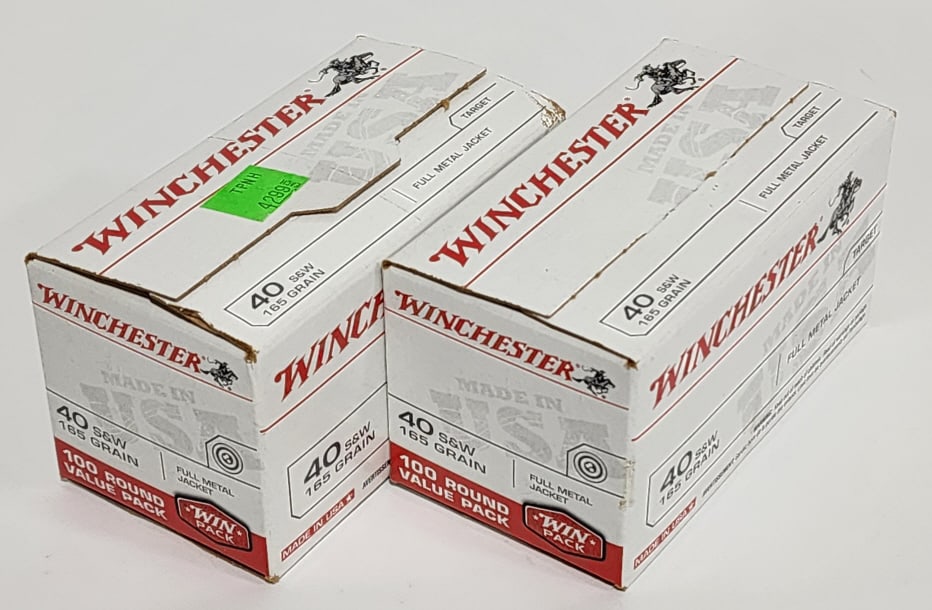 200 Rnds of Winchester .40 S&W 165Gr FMJ: 200 Rnds of Winchester .40 S&W 165Gr FMJ. Comes in 100 round boxes.
