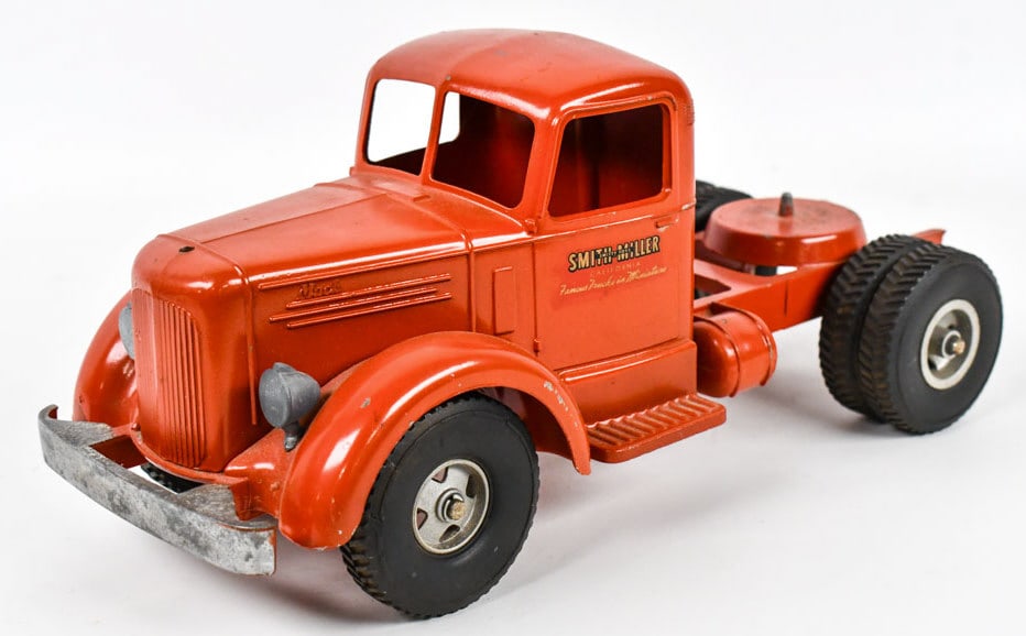 Smith Miller L Mack Truck Cab (1 of 6)