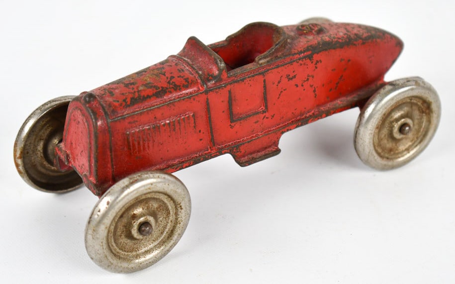 Kenton Cast Iron #3 Boat Tail Racer (1 of 6)