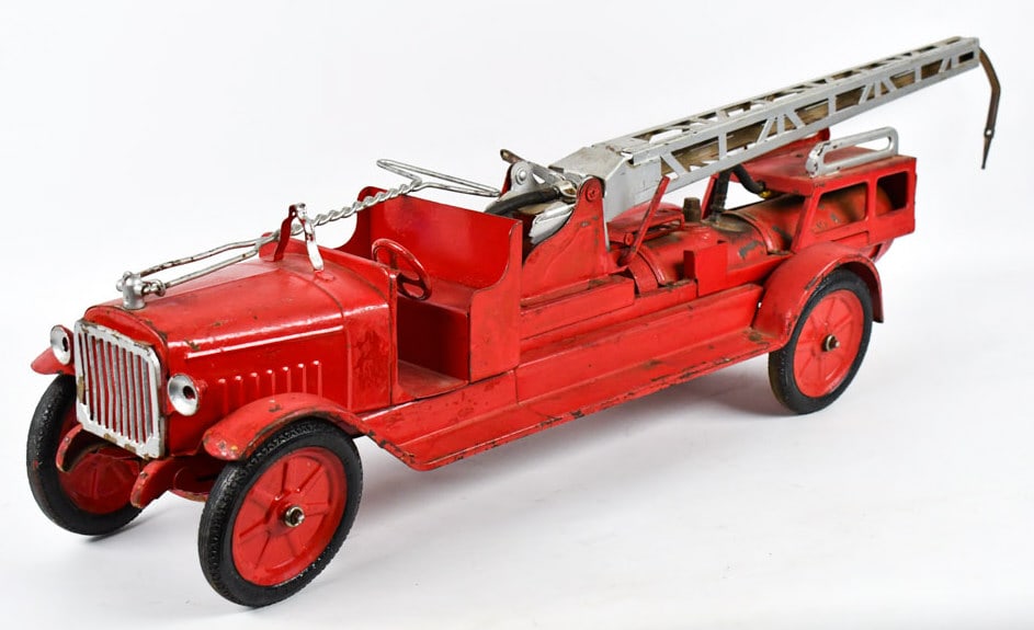 Repainted Buddy L Ride On Water Tower Truck (1 of 9)