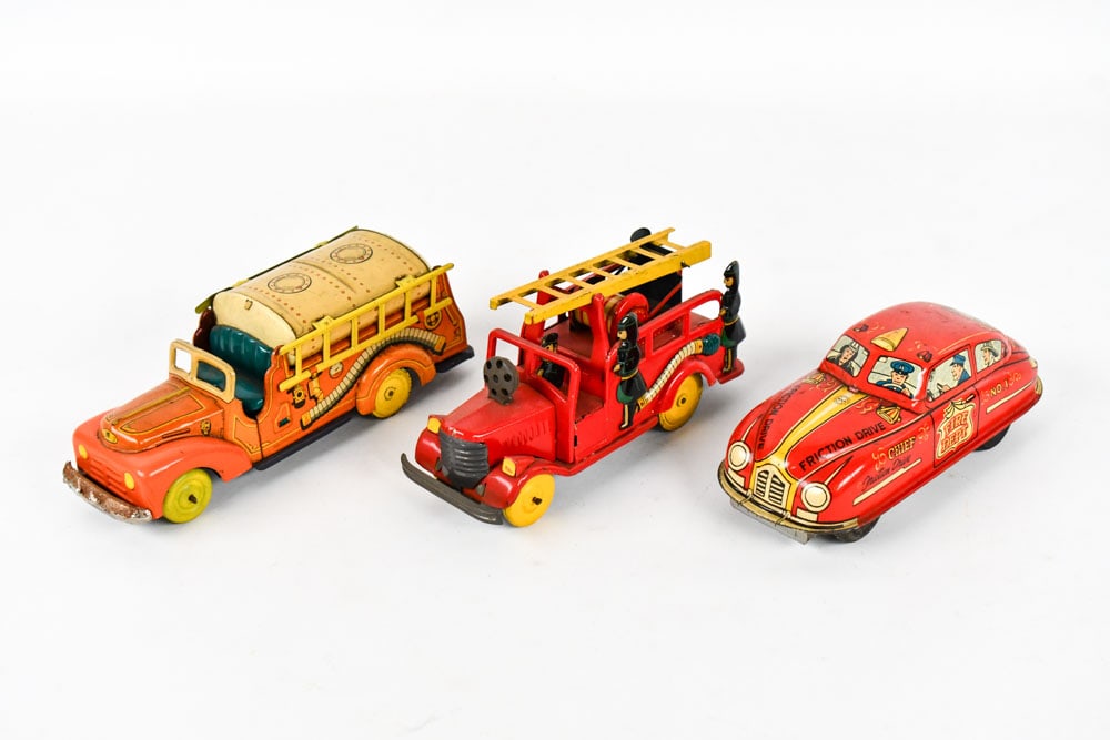 Marx & Japan Friction Fire Chief Car & Fire Trucks (1 of 11)