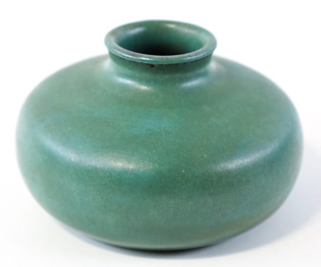 North Carolina Teague Pottery Vase (1 of 6)