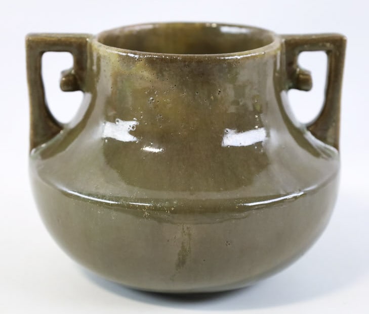 Fulper Pottery 2-Handled Olive Green Glazed Vase (1 of 8)