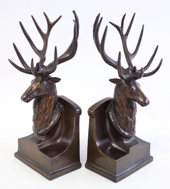 Pair Flora Alfaretta Voorhees Elk Bookends: Beautiful pair of 1926 Flora Alfaretta Voorhees bronze finish Elk bookends. The bookends are in great condition with only minimal wear. They measure approx. 10" tall x 4-1/4" across x 2-5/8" deep. The