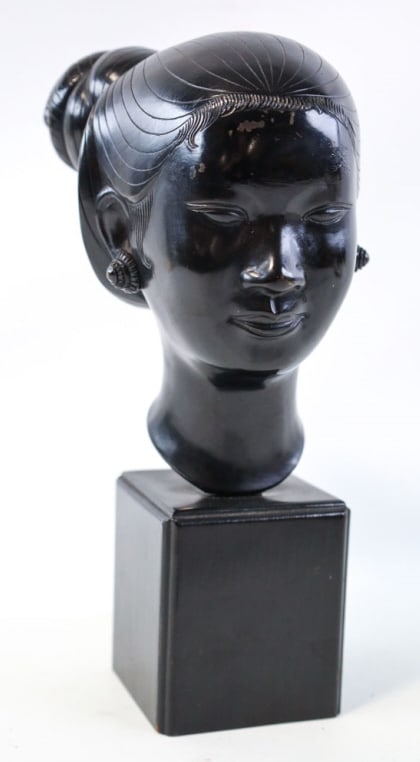Vintage Bronze Bust Of Woman By Nguyen Thanh Le (1 of 10)