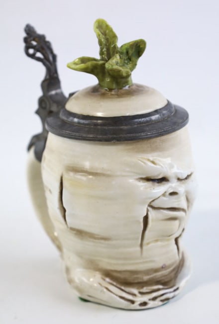 Antique Schierholz "Sad Radish" .3L Beer Stein (1 of 8)