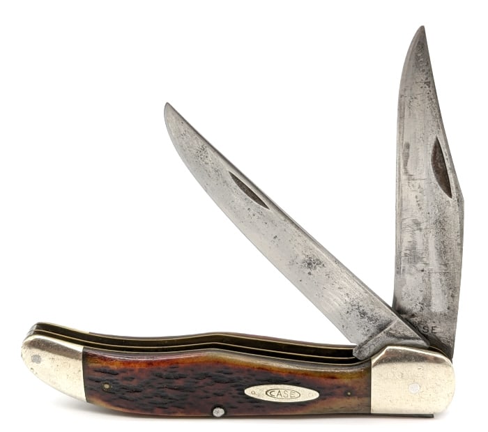 1940-64 Case XX Large Folding Hunter Knife 6265: 1940-64 Case XX Large Folding Hunter Knife 6265. Knife is in nice aged condition with scuffs on the bolsters and blades, and material loss from use and sharpening. Measures 5-3/8in when closed.