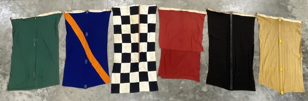 15ft 1930s Indianapolis Speedway Racing Flag Set (1 of 19)