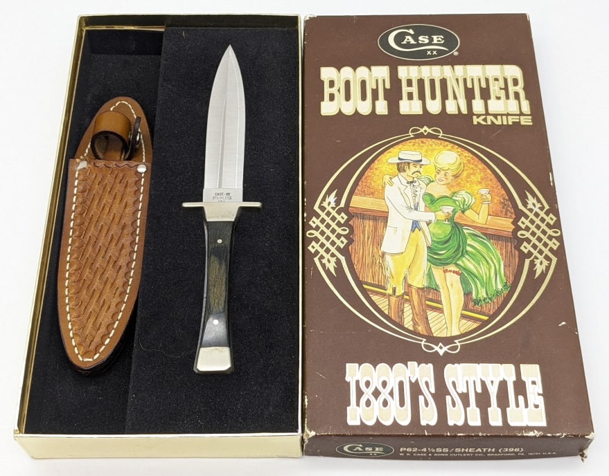 Case XX Boot Hunter Boot Knife Set P62-4-1/2 w Box: Case XX Boot Hunter Boot Knife Set P62-4-1/2 w Box. Set comes with the knife and sheath, but is missing the garter. Knife is in very nice condition with some light wear from storage. Blade length of 4