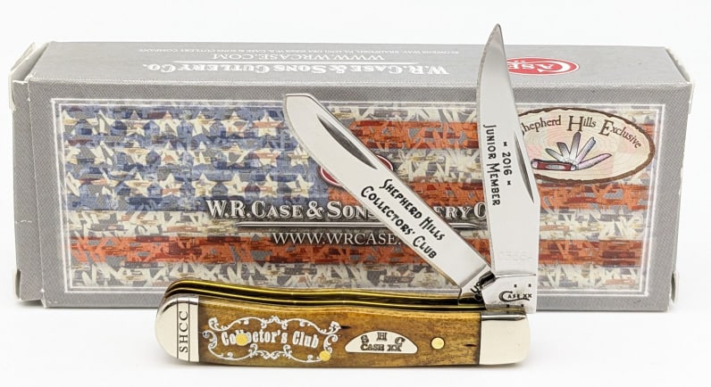 2016 Case XX SHCC Junior Mini Trapper Knife 62154: 2016 Case XX Shepard Hills Collectors Club Junior Mini Trapper Knife 62154 w/ Box. Knife is in like new condition with special shield, Collectors Club engraved on the handle scale, and on the lower fr