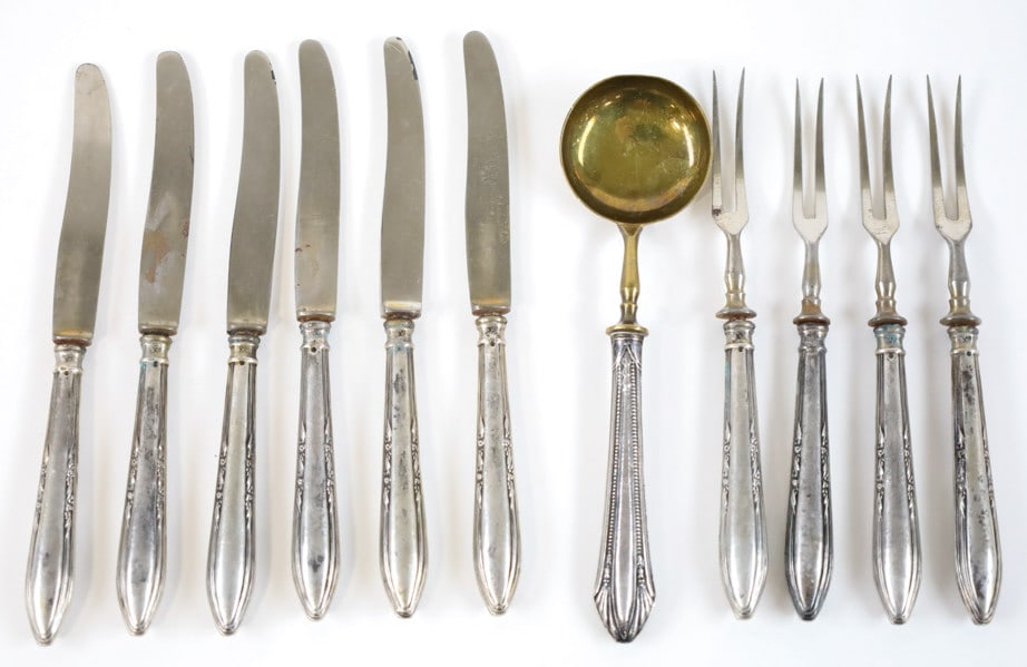11 Pc. Sterling Silver Handle Hors d'oeuvres Set (1 of 5)