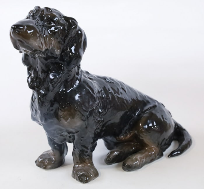 Rosenthal Porcelain Sitting Dachshund Figurine (1 of 9)
