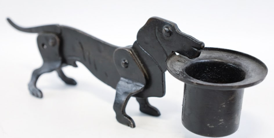 Antique Metal Figural Dachshund Cigar Cutter (1 of 6)