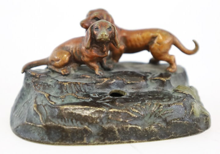 Antique Bronze Finish Dachshunds Desk Buzzer (1 of 5)