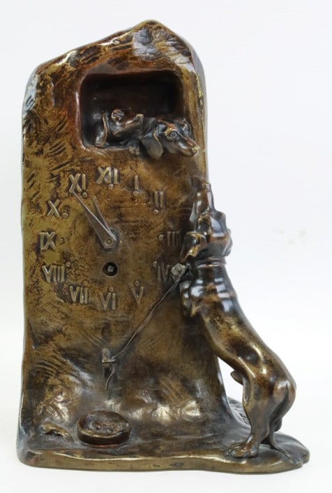 Austrian F. Gornik Bronze Dachshund Desk Clock (1 of 9)