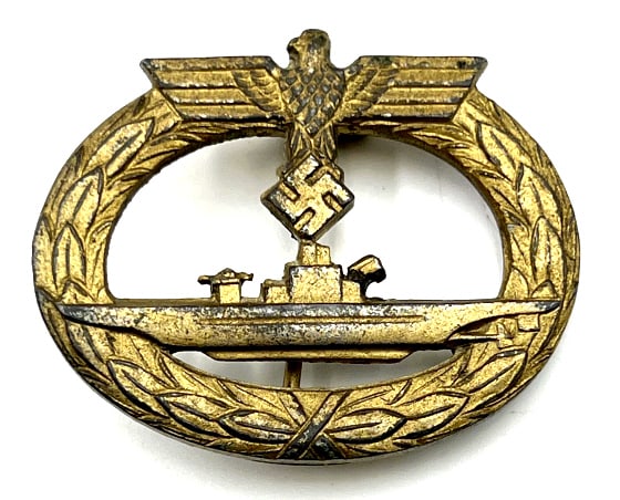 WW II German U-Boat War Service Badge R.S Marked: WW II German U-Boat War Service Badge R. S Marked. This original U-Boat Service Badge is in nice used condition. Back of Badge is marked R S. Correct Patina on Badge.
