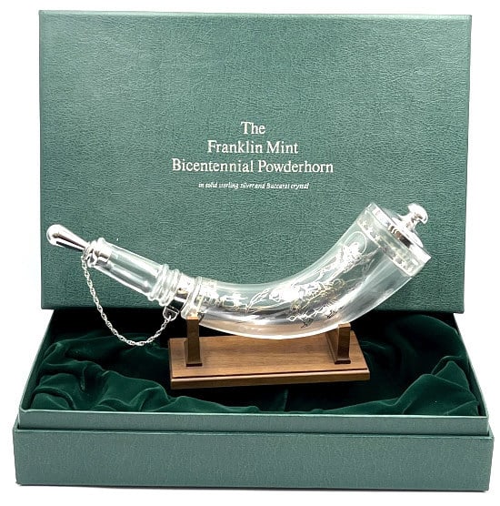 Franklin Mint Bicentennial Powderhorn: Franklin Mint Bicentennial Powderhorn from The Franklin mint Company. This beautiful piece has sterling silver accents and made with fine lead crystal. Comes with original box and paperwork *overall m