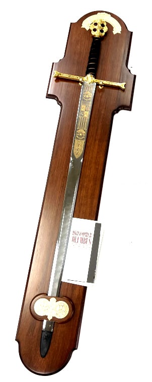 Franklin Mint Christopher Columbus Sword: Franklin Mint Christopher Columbus Sword. This Supurb Re-Creation Was Crafted in Toledo, Spain of Tempered Steel and Decorated With 24 Karat Gold. The Wall Display is Specifically Designed to Showcase