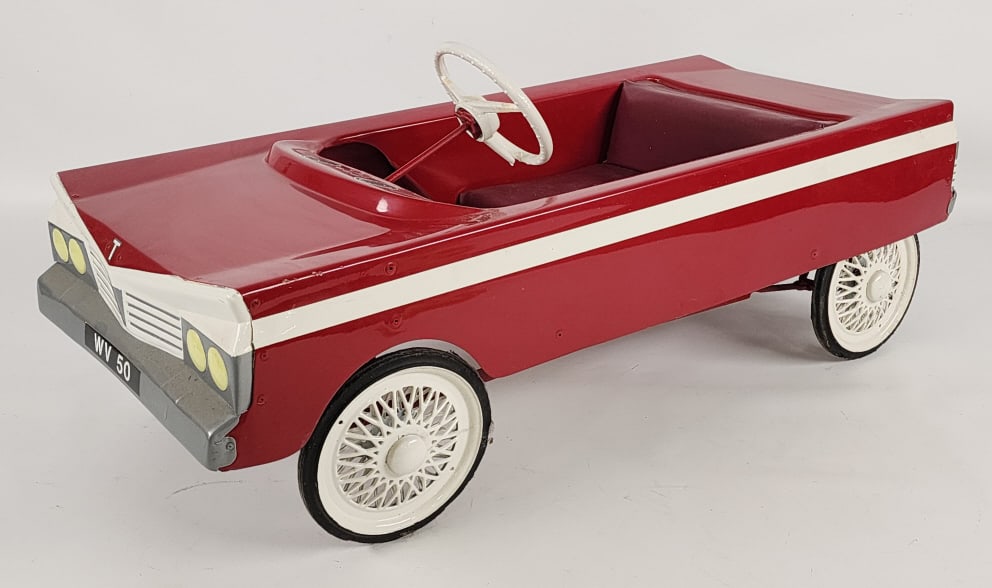 Restored Triang Pedal Car (1 of 8)