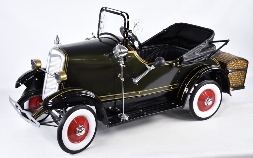 Custom 1930's American National Ford Pedal Car (1 of 13)