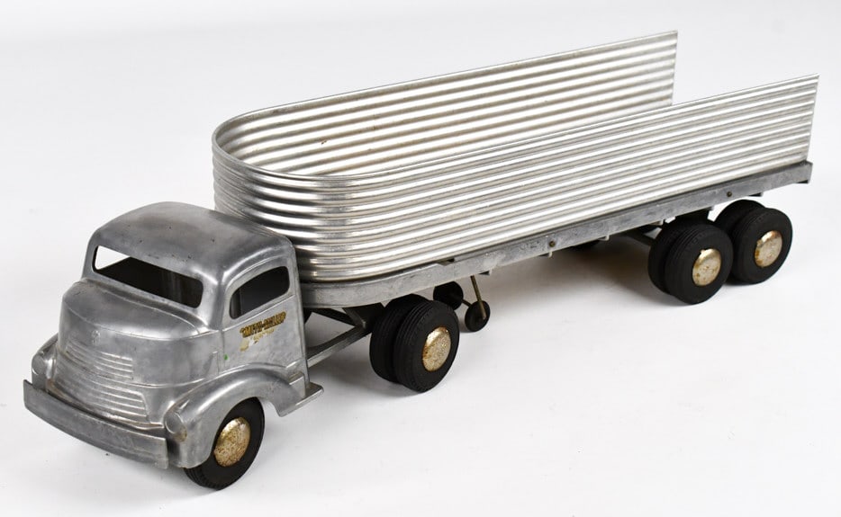 Original Smith Miller GMC Truck w Fruehauf Trailer (1 of 7)