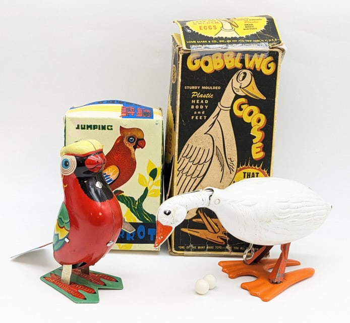 Marx Windup Gobbling Goose & Windup Jumping Parrot (1 of 15)