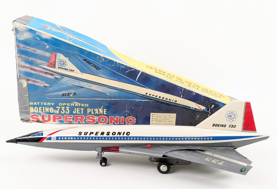 Japan Battery Op. Boeing 733 Supersonic Jet Plane (1 of 11)