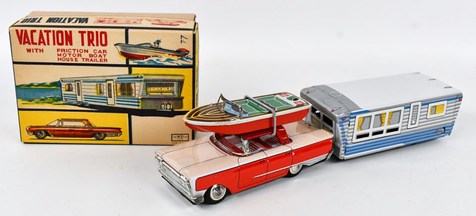 Japan Tin Friction Vacation Trio Set w/ Box (1 of 11)