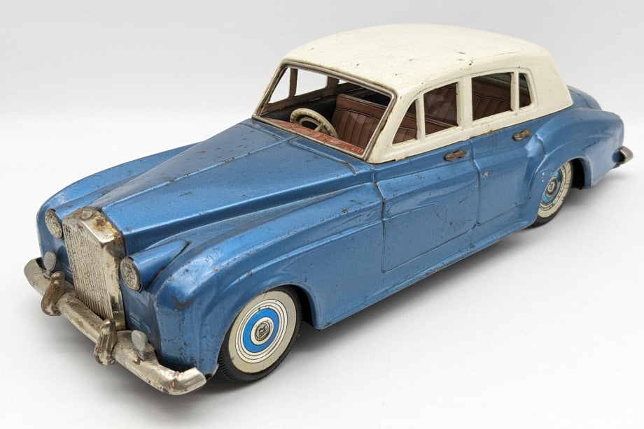Japan Bandai Friction Rolls-Royce Silver Cloud Car (1 of 8)