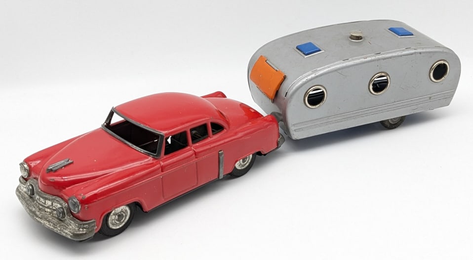 S.s.s. Japan Tin Toy Car & House Trailer / Camper