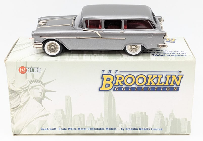 1:43 Brooklin Collection 1956 Pontiac Chieftan 860 (1 of 6)
