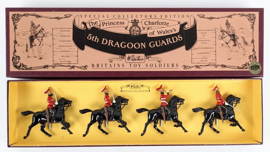 Britians Toy Soldiers #8821 5th Dragoon Guards (1 of 5)