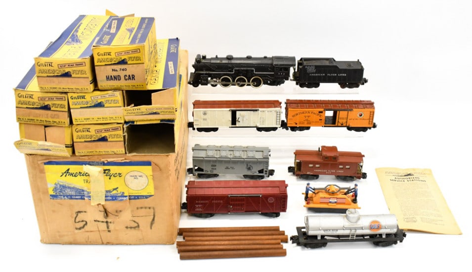 American Flyer Train Set w/ #293 Engine & Tender (1 of 13)
