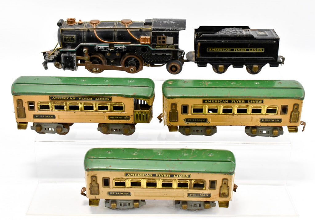 American Flyer Passenger Set w/ Engine & Tender (1 of 6)