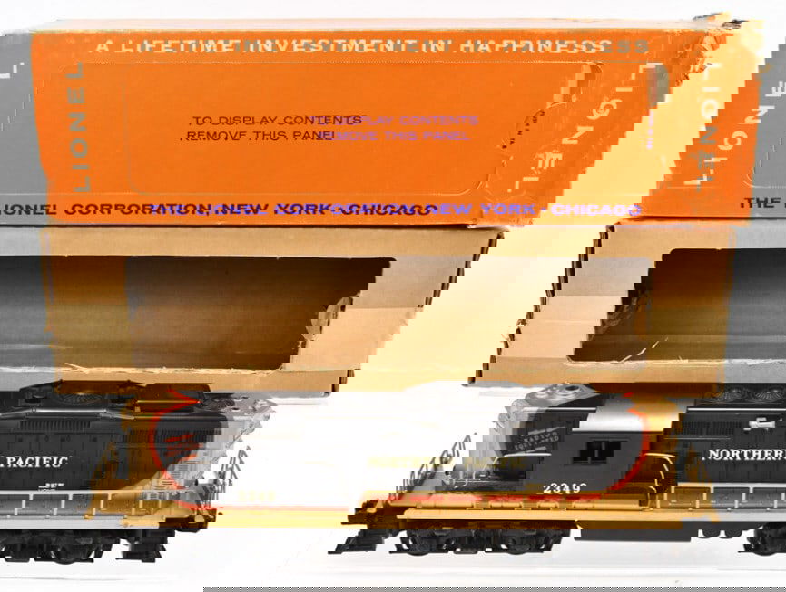 Lionel #2349 GP-9 Northern Pacific Diesel Engine (1 of 5)