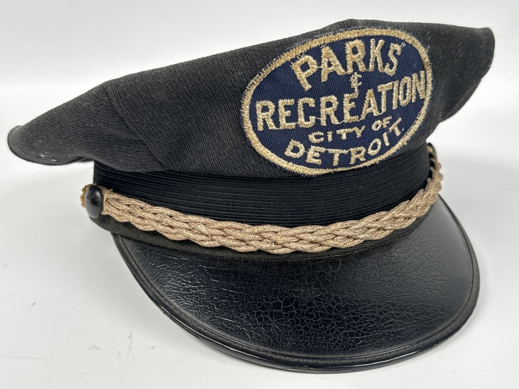 Vintage City Of Detroit Parks & Rec Visor Cap (1 of 7)