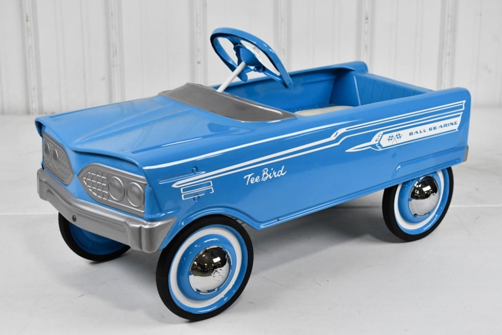 Restored Murray Tee Bird Pedal Car (1 of 7)
