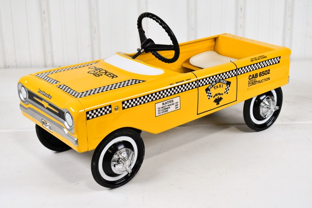 Restored AMF Roadmaster Checker Cab Taxi Pedal Car (1 of 7)