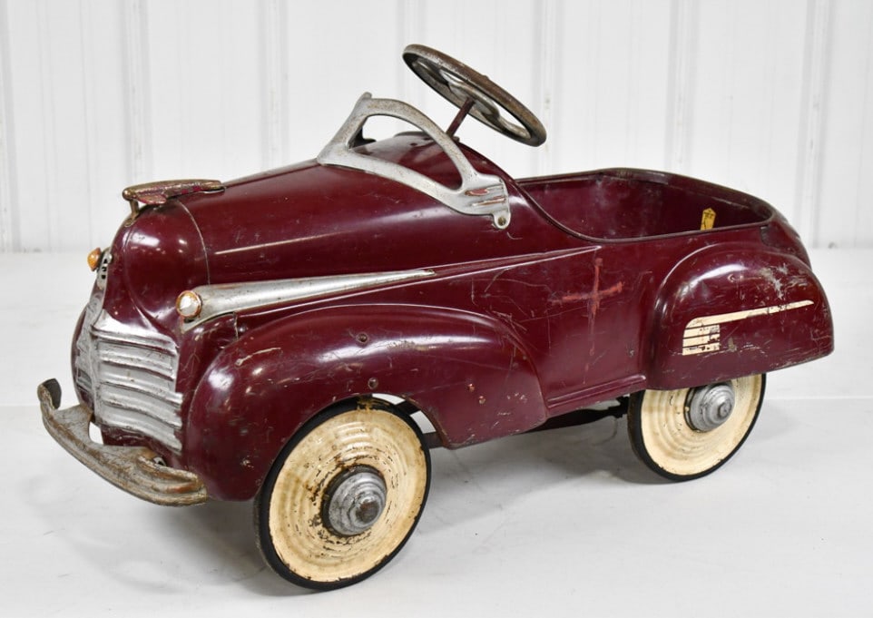 Original Steelcraft Chrysler Pedal Car (1 of 10)