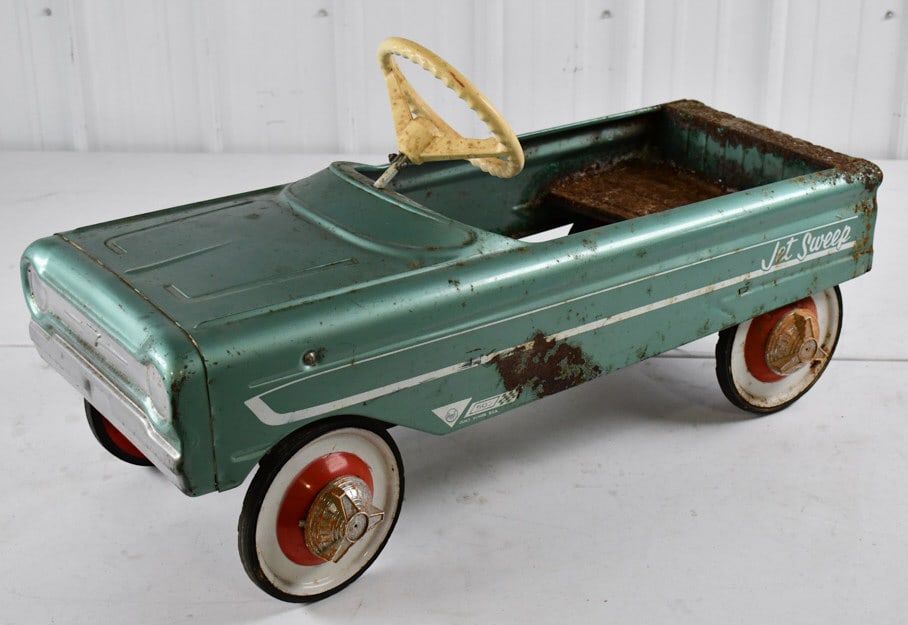 Original AMF Jet Sweep Pedal Car (1 of 7)