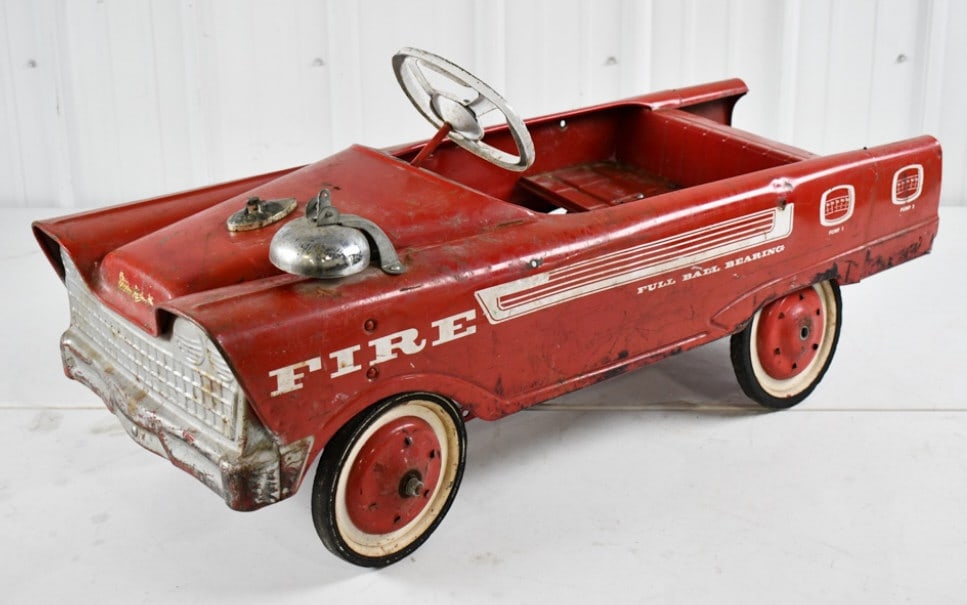 Murray Fire Department Pedal Car (1 of 7)