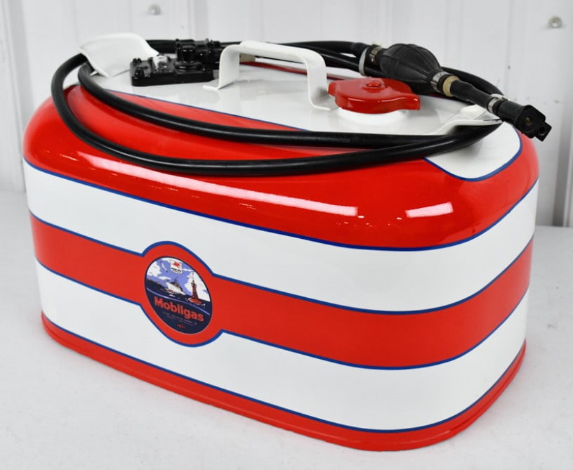 Custom Mobilgas Marine Motor Fuel Gas Can (1 of 7)