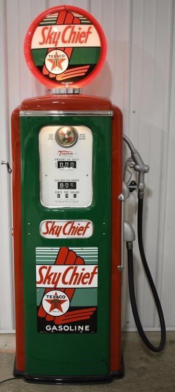 Restored Texaco Sky Chief Tokheim 39 Gas Pump (1 of 11)