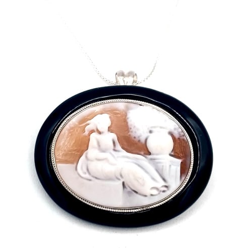 Amedeo Italian Sterling Carved Shell Cameo Pendant (1 of 5)