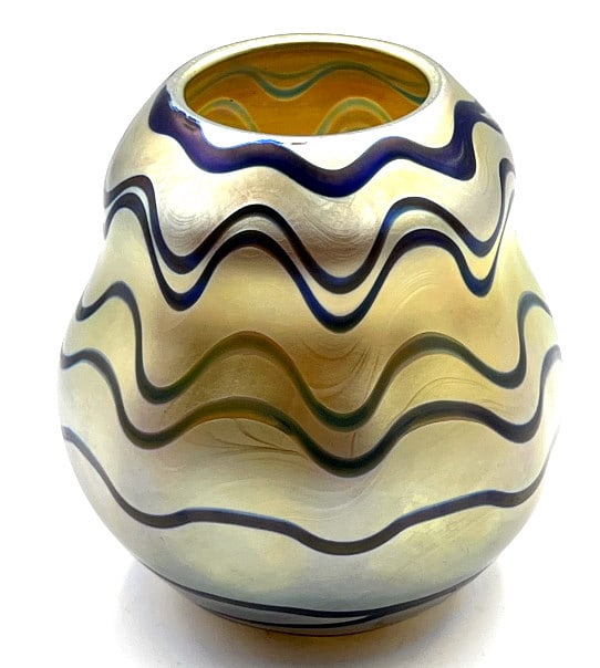 1988 Charles Lotton Iridescent Art Glass Vase (1 of 4)