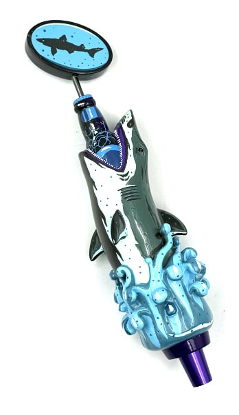 Dogfish Head Uber Shark Beer Tap: Dogfish Head Uber Shark Beer Tap. Manufactured In 2013, This Tap Measures 12" x 3" x 3" And Is In Excellent Condition. It Comes In The Original Box.