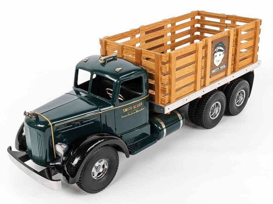 Fred Thompson Smith Miller L Mack Stake Bed Truck (1 of 9)
